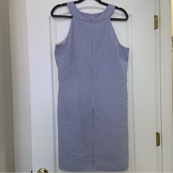 Maggie L. Blue and White Striped Seersucker Crochet Trim Size 14 - Picture 4 of 5